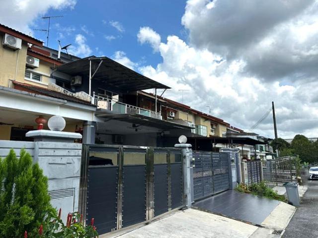 Unblock View GG 22x70ft 2 Storey Terrace House Sri Pulai Perdana 2