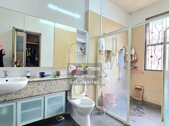 Unblock View | More parkinh space Nearby Taman Universiti, Pulai Jaya, Pulai Utama