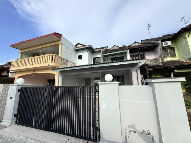 UNBLOCK VIEW Sri Pulai Fully Renovated Double Storey House