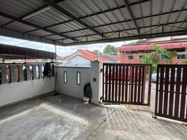 Unblock View Taman Puteri Wangsa Ulu Tiram Jalan Kembia