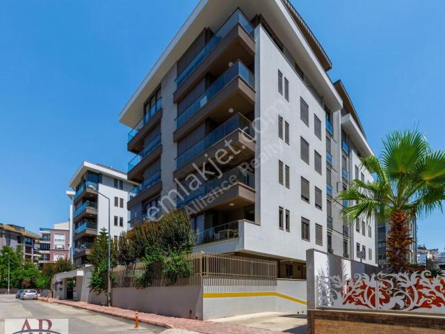 Uncalı Park Tema Evlerinde Tamamı Krd Uygun 3+1 Arakat Daire