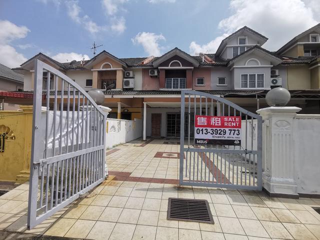 Under Bank Value Nice 2 Storey House Garden Avenue S2 for sale