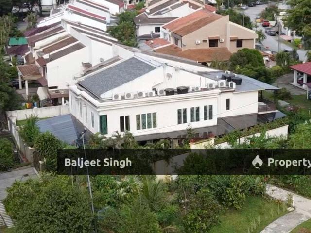 Under Market Value Semi D Extended and Renovated in SS4B Kelana Jaya