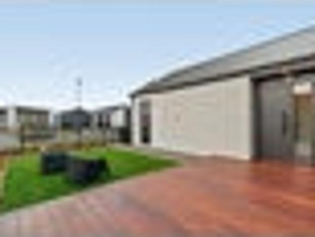 UNDER OFFER!