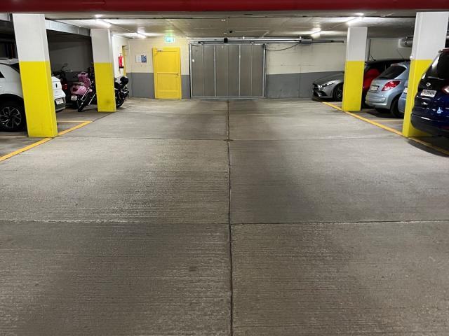 Underground parking for rent in Uster Ref 5176.79.0290 | dreamo. Ch