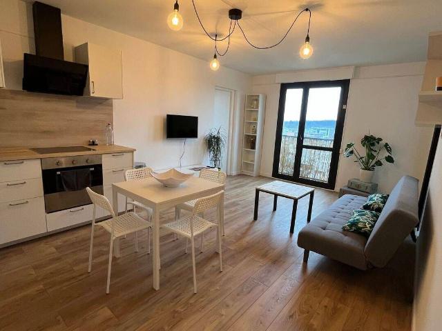 Une chambre disponible dans belle coloc 78 m²