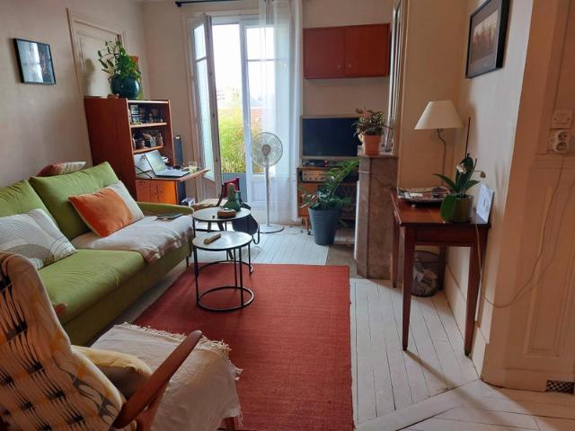 Une chambre en sous location quartier Ménilmontant
