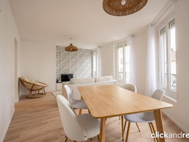 Une chambre est disponible dans une colocation à Ivry sur Seine