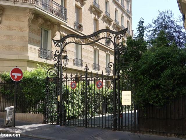 Une adresse confidentielle du 16e
