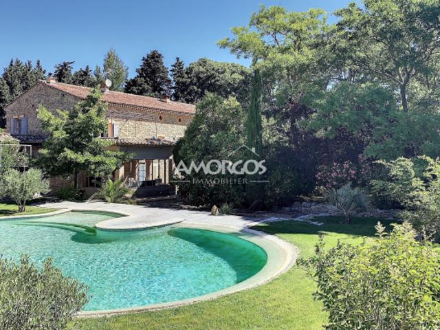 Une bastide de caractère au coeur de la Provence