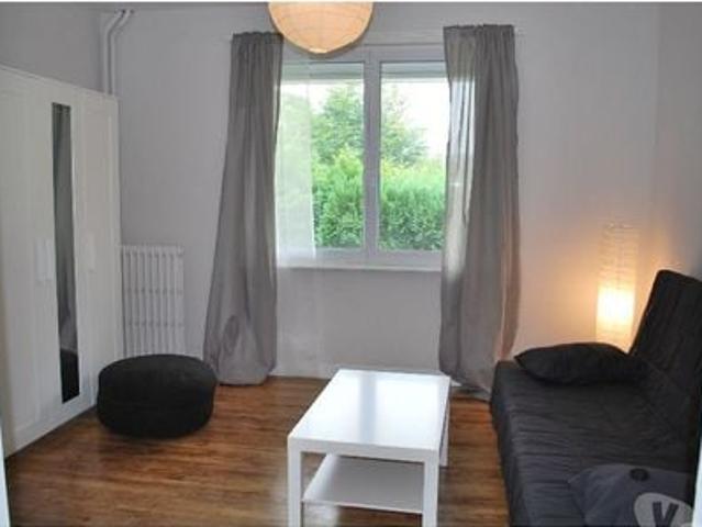 01 12 24 S1 StudioT1, ADSL, jardin privé MORLAIX Coatsehro