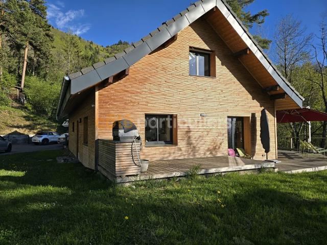Une incroyable adresse à ST CERGUES !