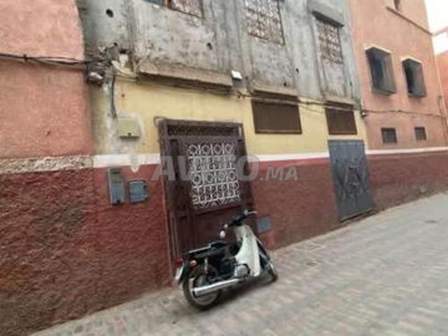 Une maison à vendre 100 m² à Marrakech Bab Ghmat