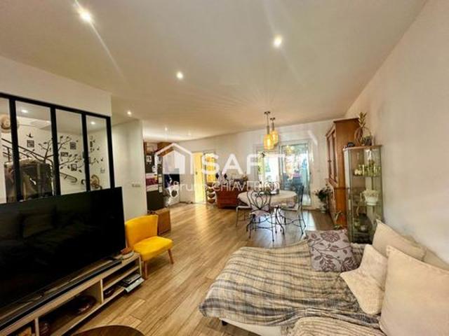 Une maison chaleureuse à deux pas des commodités