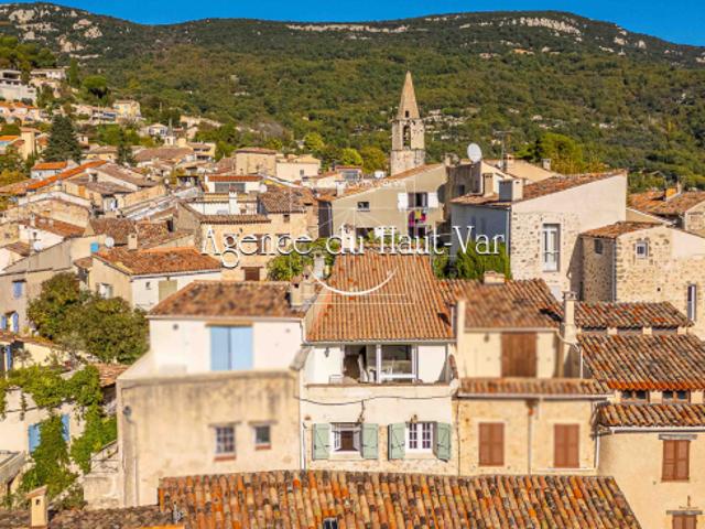 Une maison de village exceptionnelle au coeur de Bargemon 16