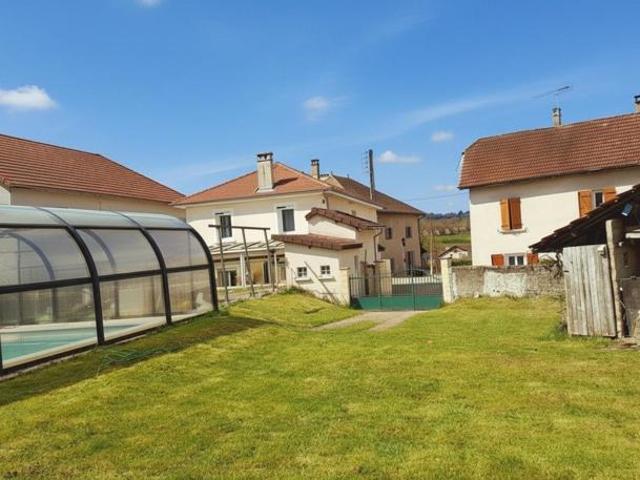 Maison individuelle au coeur du village