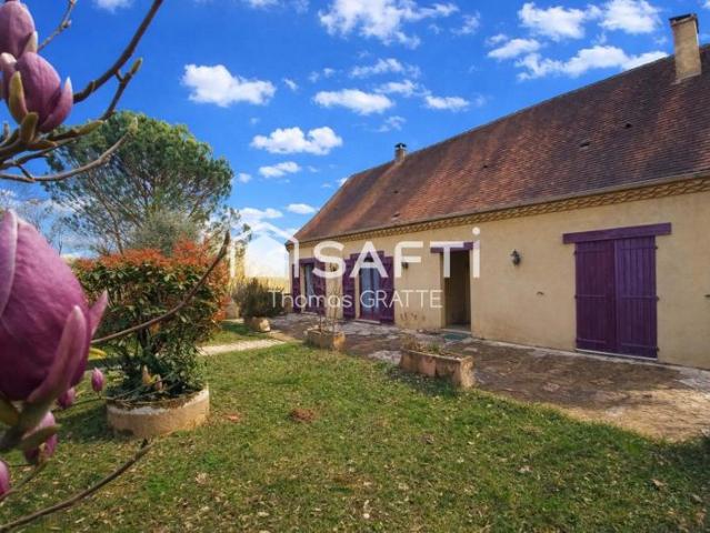 Une maison familiale à vivre, à deux pas de Sarlat