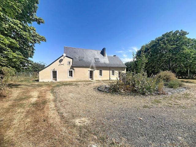 Une maison pleine de caractère, idéale pour les amoureux de la pierre et de la nature