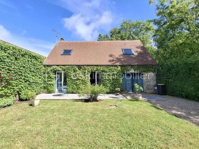 UNE MAISON PLEINE DE CHARME