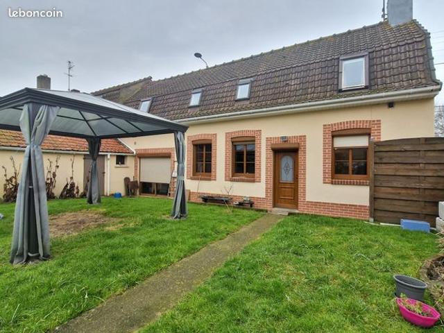 Une maison semi mitoyenne de 89.4 m²