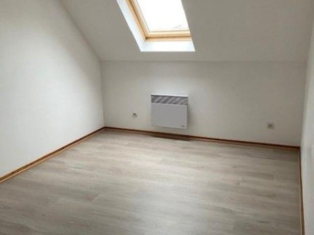 Une maison 2 chambres avec parking extérieur + garage