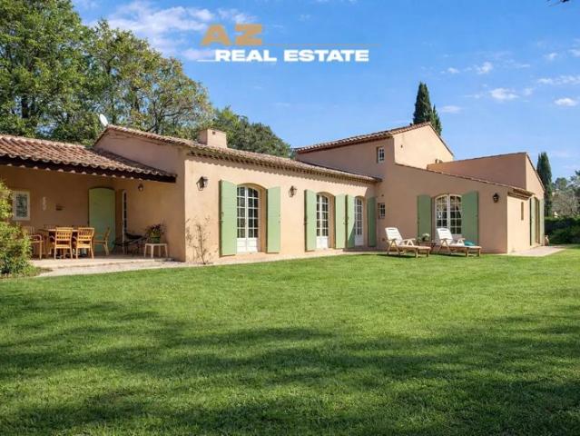 UNE SIGNATURE PROVENCALE, ENTRE ELEGANCE ET ART DE VIVRE