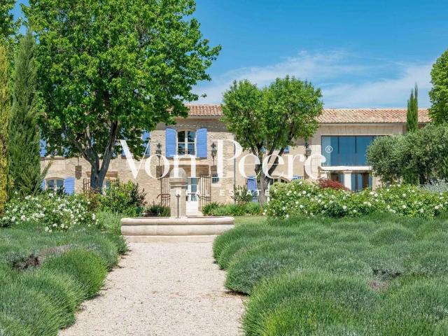 Une propriété de rêve dans les Alpilles 350m² Maussane les Alpilles