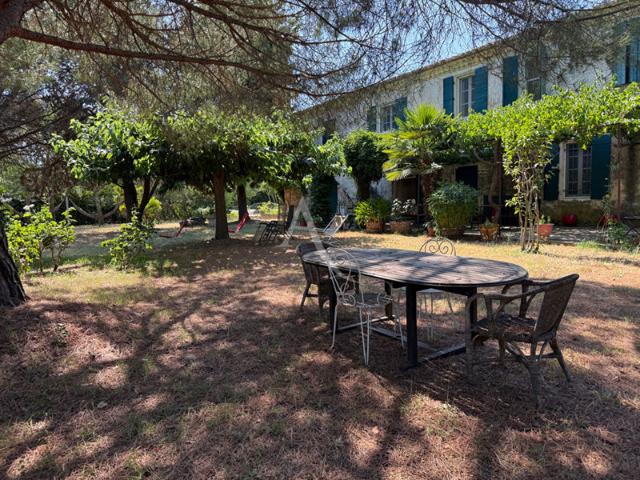 Une propriété d'exception 282m² 7500m² de terrain