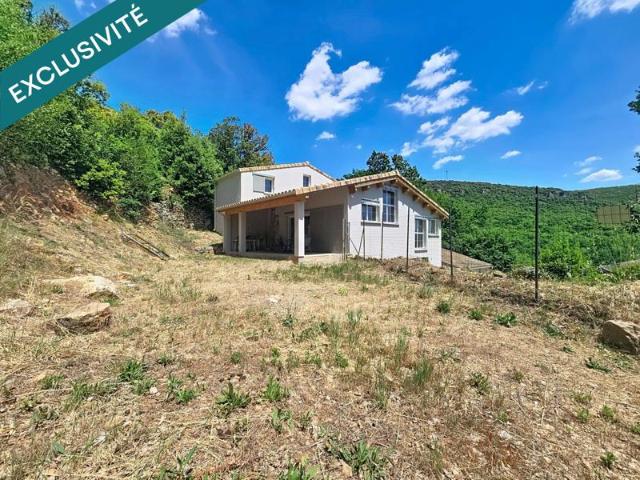 Une villa contemporaine d'exception aux lignes californiennes, avec prestations haut de gamme et vue dominante