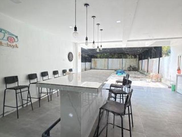 Unfurnished 25 storey terrace house sungai ara end lot