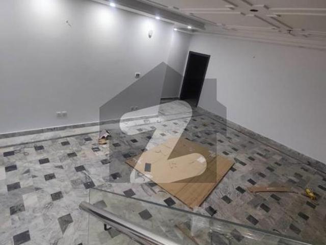 Unfurnished basement with solar kanal house available for rent Bahria Town Phase 4