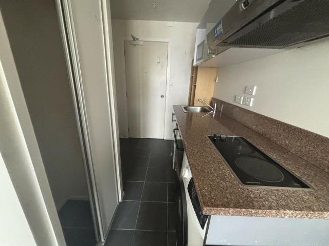 Unfurnished Studio Apartment Water included