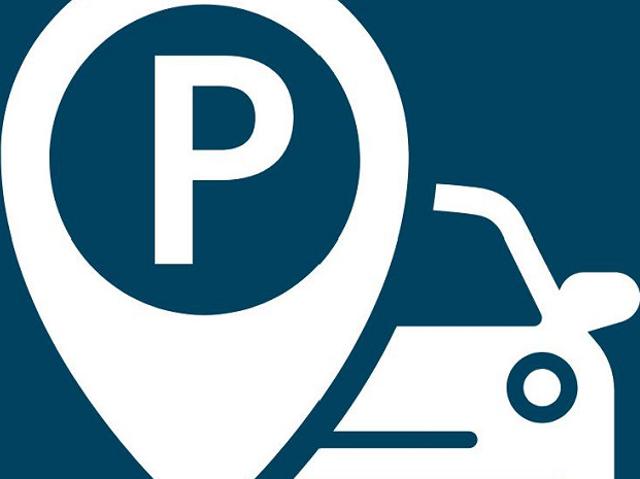 Ungedeckter Parkplatz