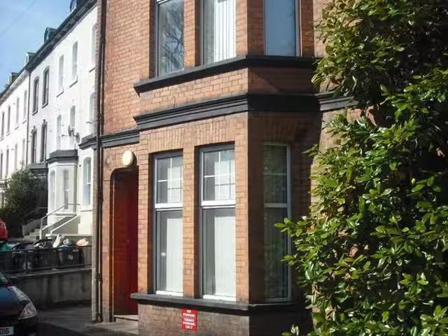 Unit A, 22 Northland Road