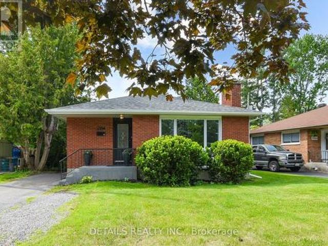 Unit A And B 2364 Cheshire Road, Ottawa, ON, K2C 1G3 investment for sale | Listing ID X13283 | Royal LePage