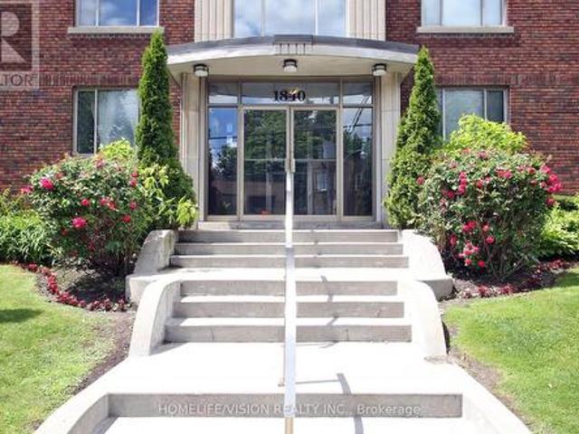 Unit # B1 1840 Bathurst Street, Toronto, ON, M5P 3K7 condo for sale | Listing ID C13473 | Royal LePage