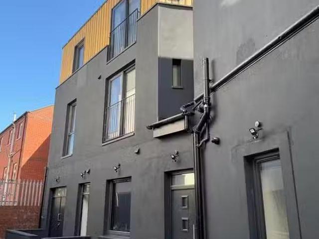 Unit B, 140 Lisburn Road