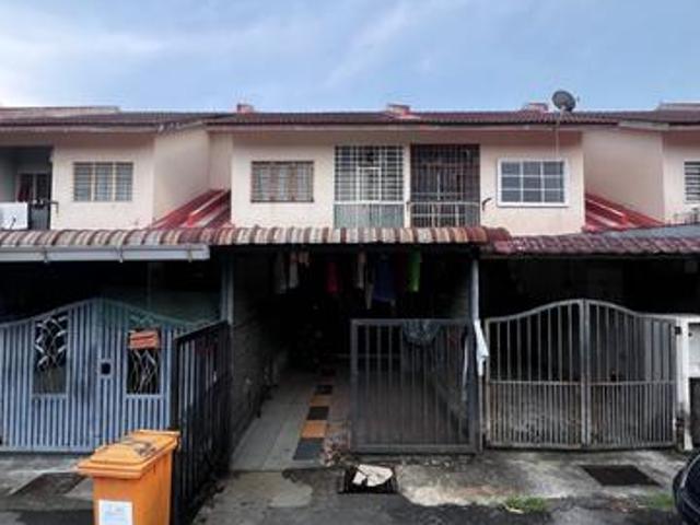 UNIT BAWAH Townhouse Desa Coalfields