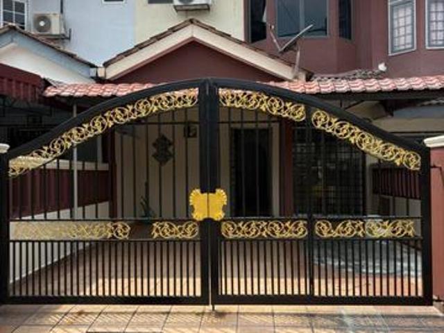 Unit Cantik Murah Double Storey Saujana Puchong For Rent