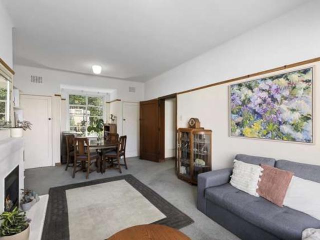 Unit D/42C Tinakori Road, Thorndon, Wellington City