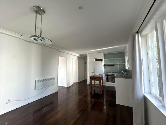 Unit for Rent Shelly Beach Road, prime location!