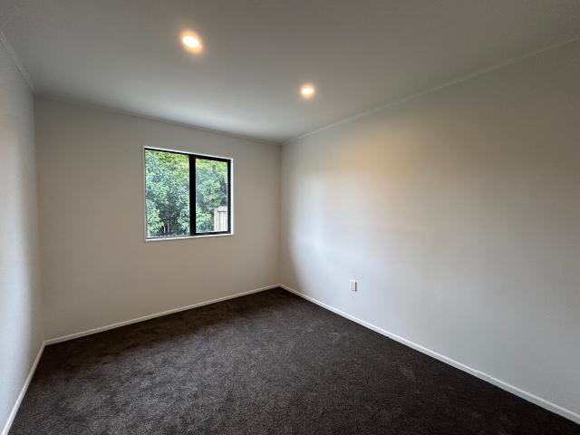 Unit for Rent 2 Bedroom Unit with Study
