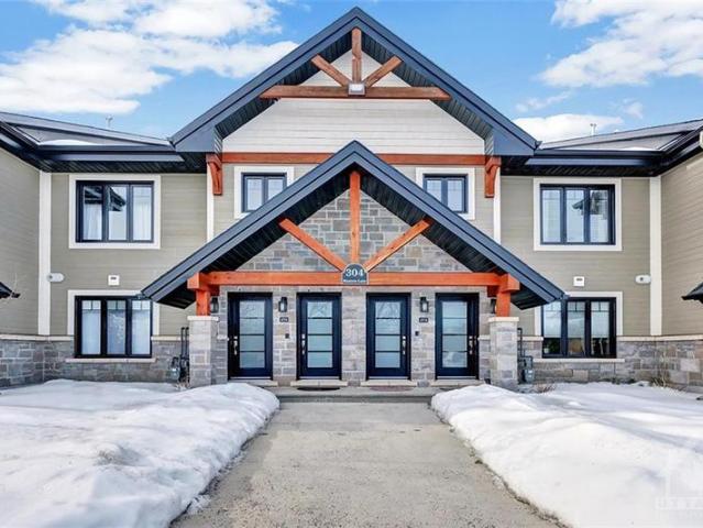 Unit 172 304 MASTERS Lane