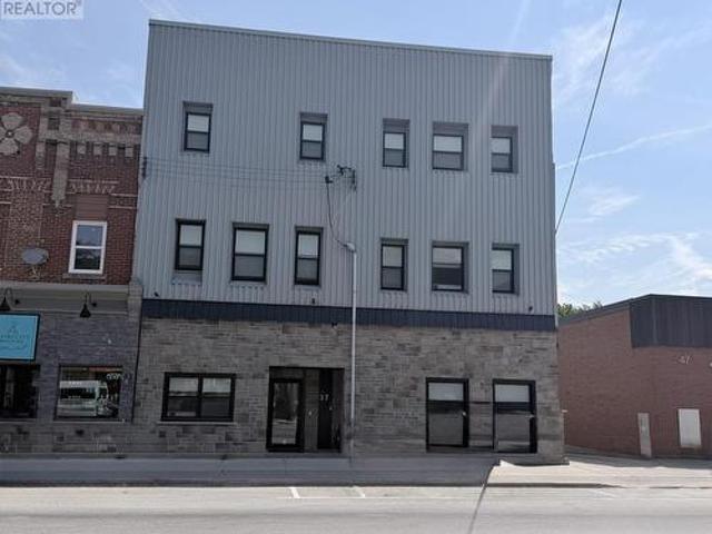Unit 11 39 1St Avenue S, Arran Elderslie, ON, N0G 1L0 investment for lease | Listing ID X13249 | Royal LePage