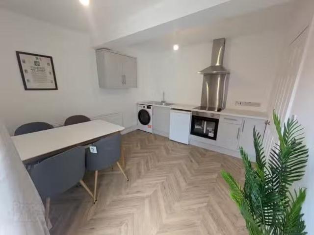 Unit 1, 7 Ponsonby Avenue