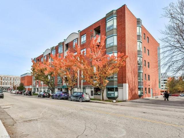 Unit 201 5 Ogilvie Street