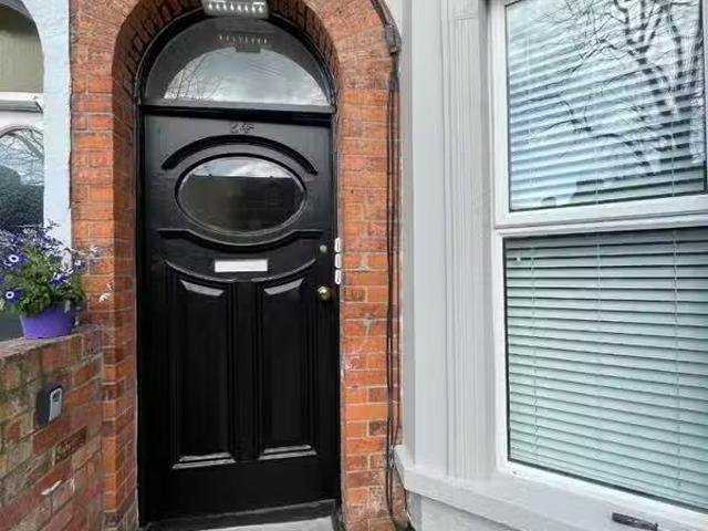 Unit 2, 24 South Parade