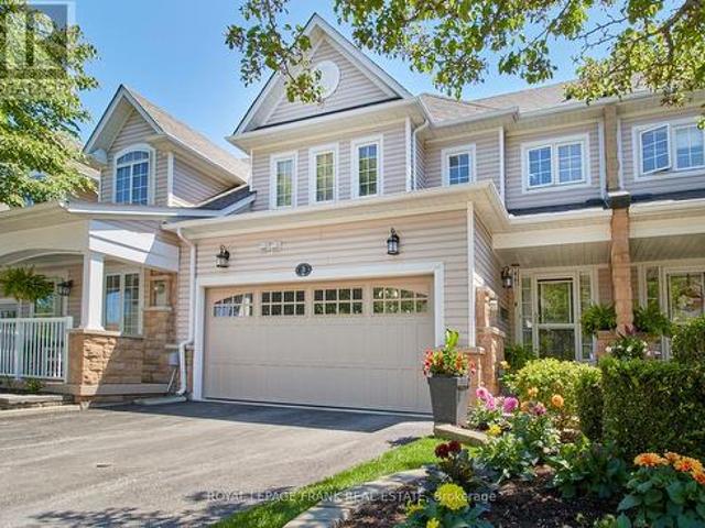 Unit 3 350 Lakebreeze Drive, Clarington Newcastle, ON, L1B 0A2 townhouse for sale | Listing ID E11997 | Royal LePage