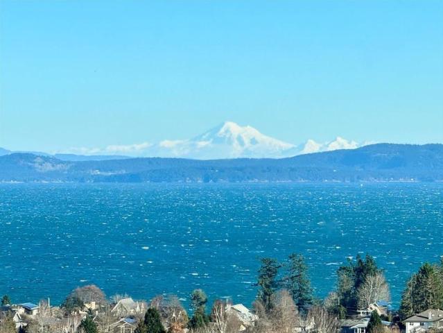 Unit 604 5350 Sayward Hill Cres