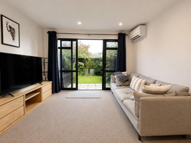 Unit 6, 2 Stokes Avenue, Te Atatu Peninsula, Auckland